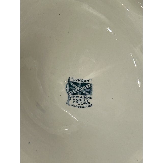 Traditional Vintage “Lyndon”Tureen Bowl j.h.w. & Sons Semi-Porcelain Hanley, England For Sale - Image 3 of 5