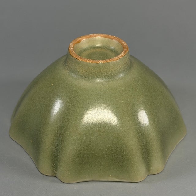 Antique Chinese Longquan Celadon Floral Lobed Bowl, Collectible Ceramic For Sale - Image 4 of 5