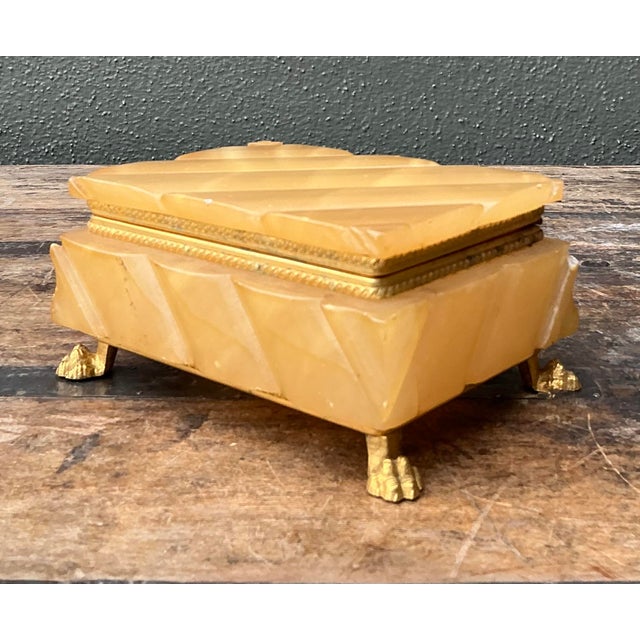 Vintage Quilted Onyx Box For Sale - Image 4 of 12