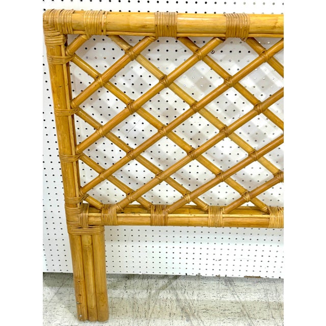 1960s Modern Trellis Motif Bamboo & Rattan Queen Size Headboard, Circa 1960s For Sale - Image 5 of 10