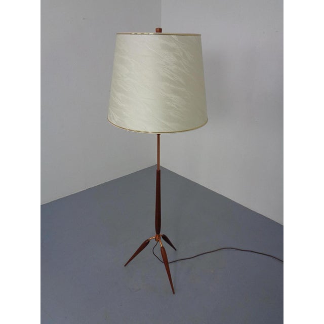 Fog & Mørup Tripod floor lamp from the 1960s. Height adjustable from 155-186 cm. I have official proof of authenticity...