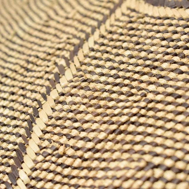 Tan Early 20th Century Tonga Binga Basket 23.5 Inch For Sale - Image 8 of 8