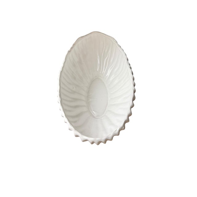 1990s White Oval Seashell Planter For Sale - Image 4 of 10
