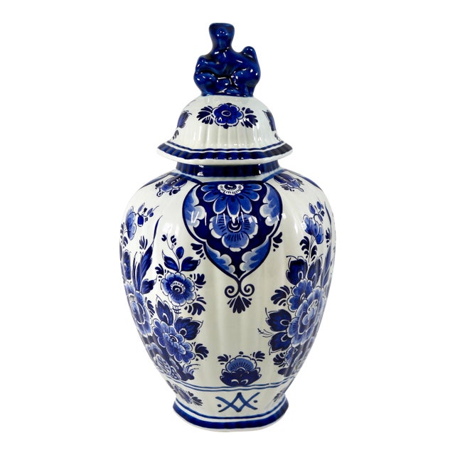 Delft Blue & White Lidded Ginger Jar Urn With Lion Finial From Holland For Sale