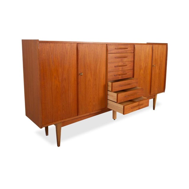 Mid-Century Modern Wooden Sideboard in Teak from VKW Furniture For Sale - Image 4 of 18