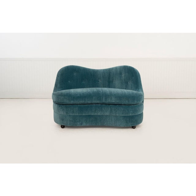 Mid-Century Modern Edward Wormley Style Pair of Sofas, 1945 For Sale - Image 3 of 10