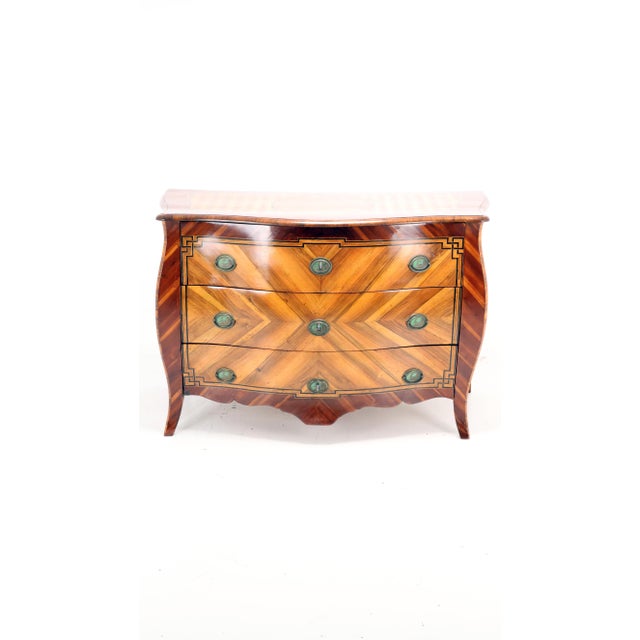 Louis XVI Commode in Walnut, 1780 For Sale - Image 10 of 14