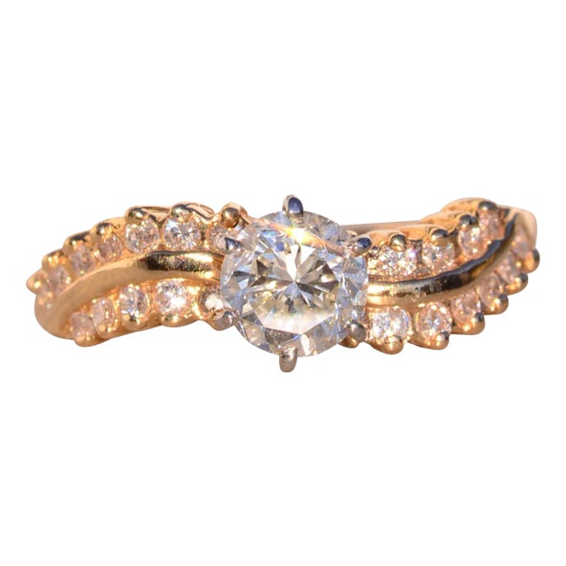 The 135th Avenue: Vintage Natural Diamond Engagement Ring in Yellow Gold For Sale