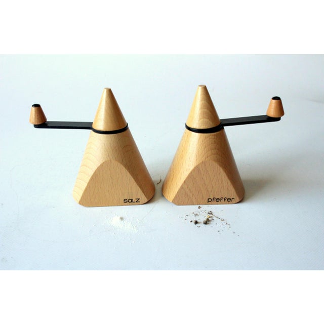 Mid-Century Modern Mid Century Design Salt and Pepper Shaker by Zassenhaus For Sale - Image 3 of 6