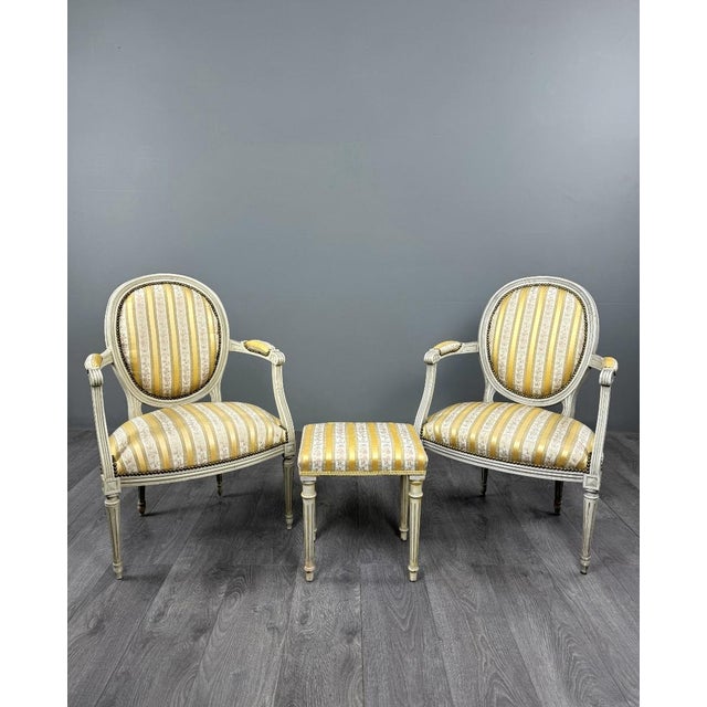 20th Century Louis XVI Medallion Armchairs with Ottoman, Set of 3 For Sale - Image 13 of 13