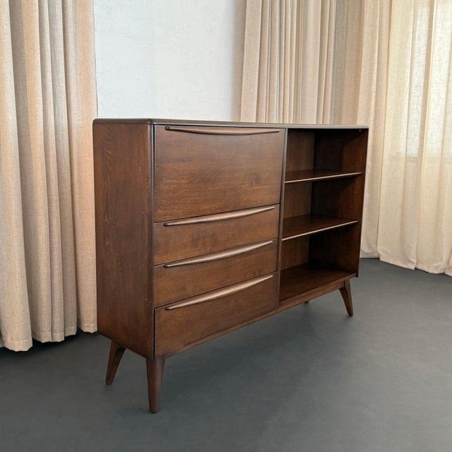 Wood 1950s Mid-Century Modern Secretary Desk Bookcase Cabinet by Heywood-Wakefield For Sale - Image 7 of 13
