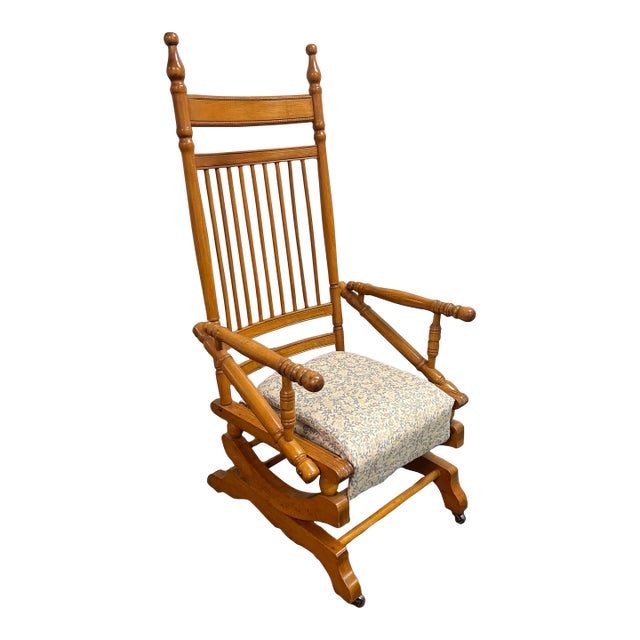 Late 19th Century Maple Spindle Back Platform Rocker For Sale