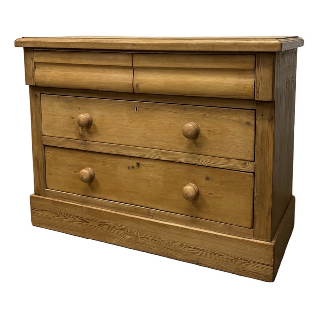 19th Century English Pine Chest of Drawers For Sale