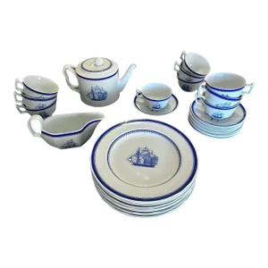 Late 20th Century Spode Blue Clipper Tea Set for 10 - 33 Pieces