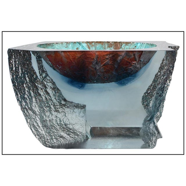 The artwork here, "88-122", is a wonderful sculpture, that was created with acute detail and brilliantly finished...