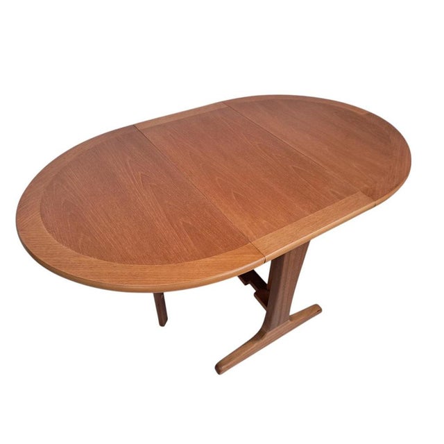 Wood Mid-Century Vintage Teak Coffee Table Drop Leaf Occasional Table from Nathan, 1970s For Sale - Image 7 of 18