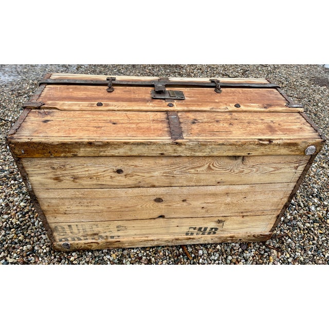 Rustic 1800s Wooden Trunk Barrel Dome Top Handmade Steamer For Sale - Image 3 of 10