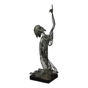 Tom & Bob Bennett 25" Wire Metal Sculpture of Jesus Man on Knees Pointing Up