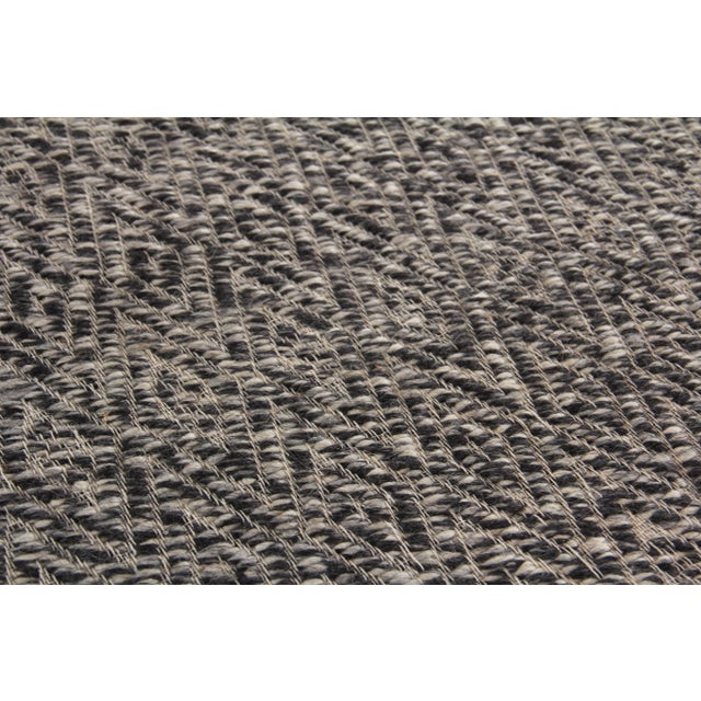 Sanz Flatweave Wool Silver Rug - 6'x9' For Sale - Image 4 of 11