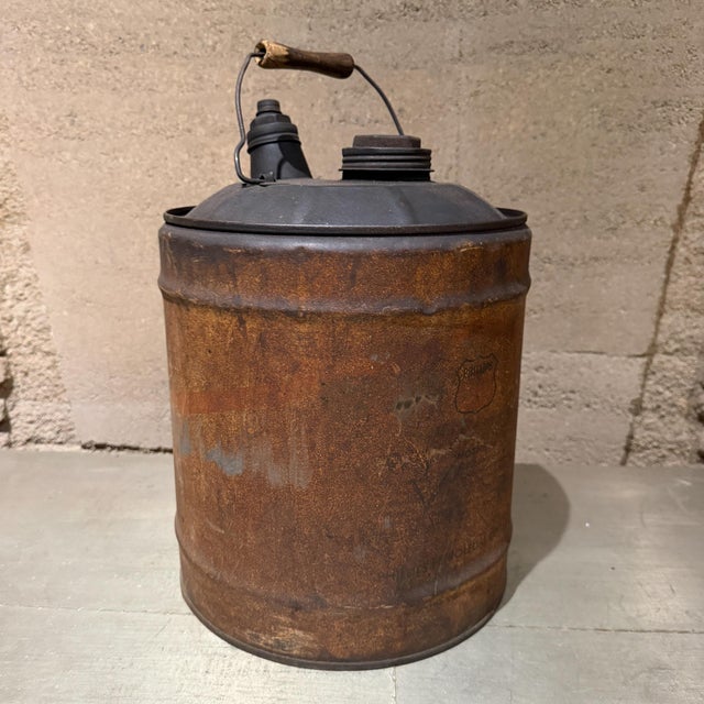 Vintage Phillips 66 5-Gallon Metal Gas or Oil Container Industrial Mid-Century For Sale - Image 10 of 11