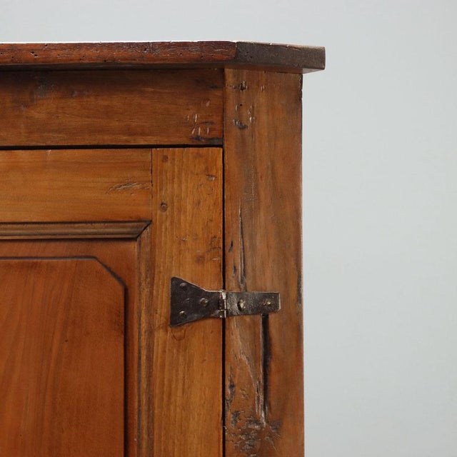 Antique Italian Corner Cabinet in Walnut, 1800s For Sale - Image 6 of 11