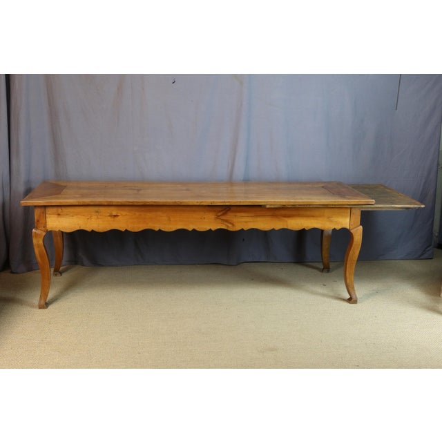 19th Century Large Dining Room Table For Sale - Image 15 of 18