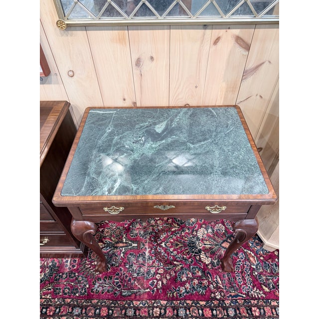 Chippendale Late 20th Century Henkel Harris Mahogany Marble Top Side Table With Ball & Claw Feet For Sale - Image 3 of 12
