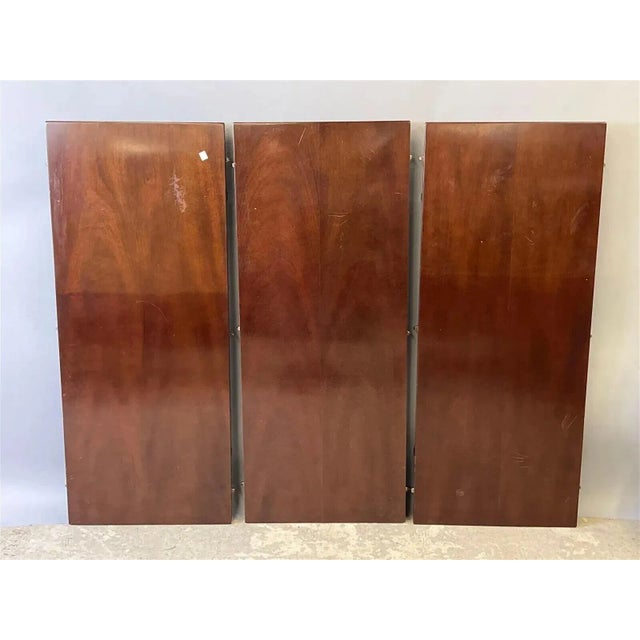 Kittinger Mid 20th Century Kittinger Solid Mahogany Two Pedestal Dining Table With 3 Leaves For Sale - Image 4 of 5