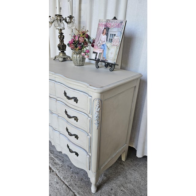 Vintage Small Chest of Drawers, Circa 1950s, Mahogany Tanglewood Chest For Sale - Image 12 of 14
