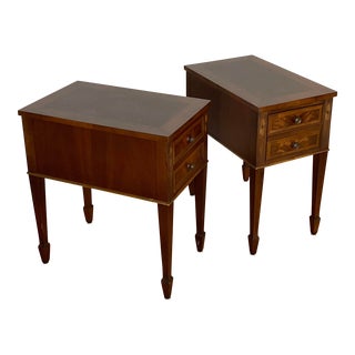 Pair Hekman Mahogany Inlaid Antique Side End Tables or Nightstands Circa 60’s For Sale
