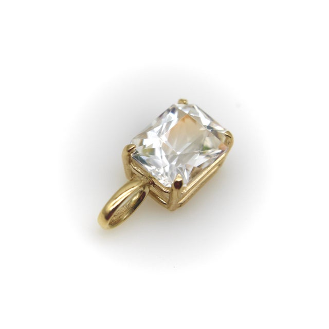 Early 21st Century 1990s Signature 14k Gold Rainbow Moonstone Pendant For Sale - Image 5 of 10