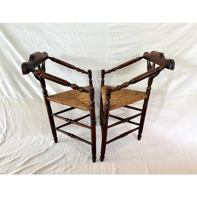 Early 20th Century Pair of Dutch Oak Corner Triangle Chairs Early 20th C For Sale - Image 5 of 9