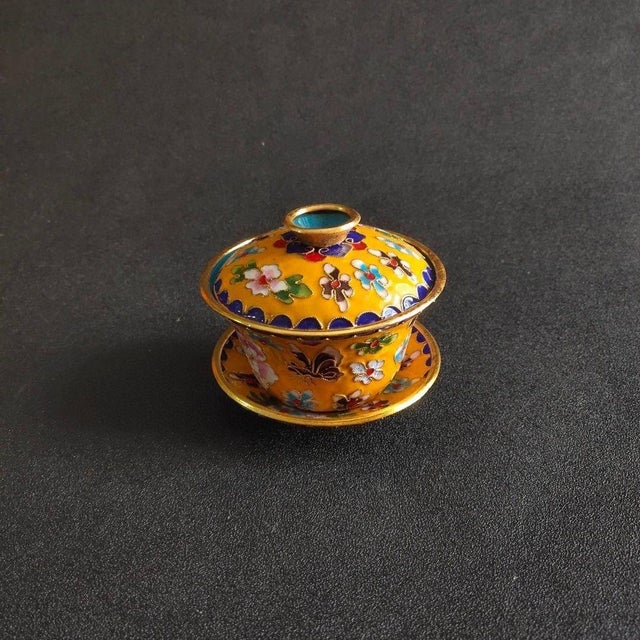Dimensions: Diameter 8cm (3.15") x Height 7cm (2.76") Weight: 158 grams (approx. 0.35 lbs) Material: Copper body with...