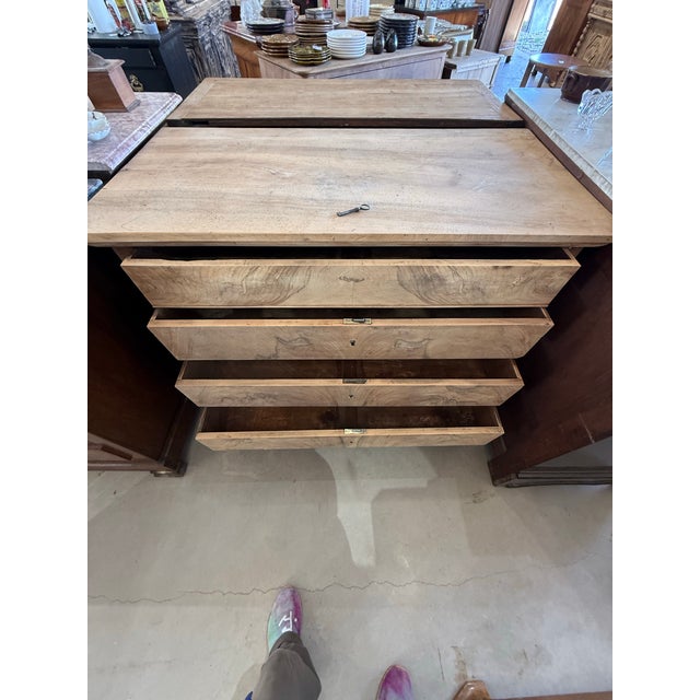 19th Century French Louis Philippe Burl Walnut Bleached Chest of Drawer / Commode For Sale - Image 4 of 12