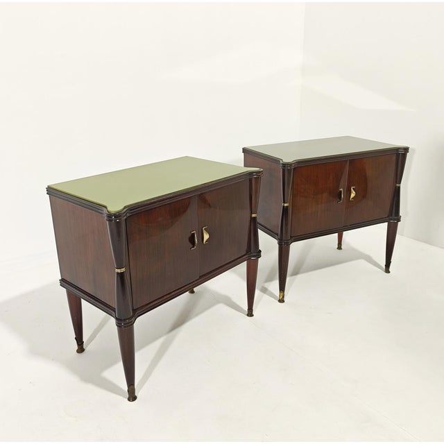 1950s Italian Bedside Tables in Wood, Glass, and Brass in the style of Vittorio Dassi, 1950s, Set of 2 For Sale - Image 5 of 18