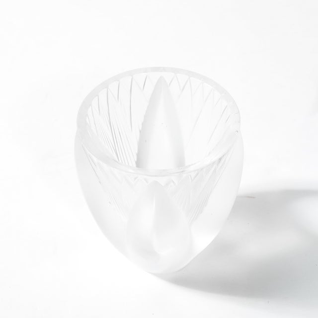 Mid-Century Modernist Frosted Crystal Thebes Vase Signed Lalique For Sale - Image 9 of 14