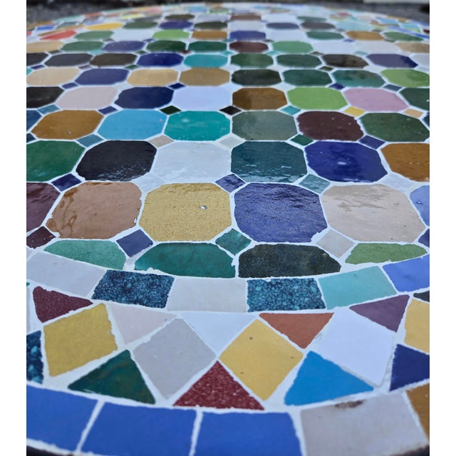 27” Colorful Handcrafted Moroccan Mosaic Table / Patchwork Style For Sale In Orlando - Image 6 of 7