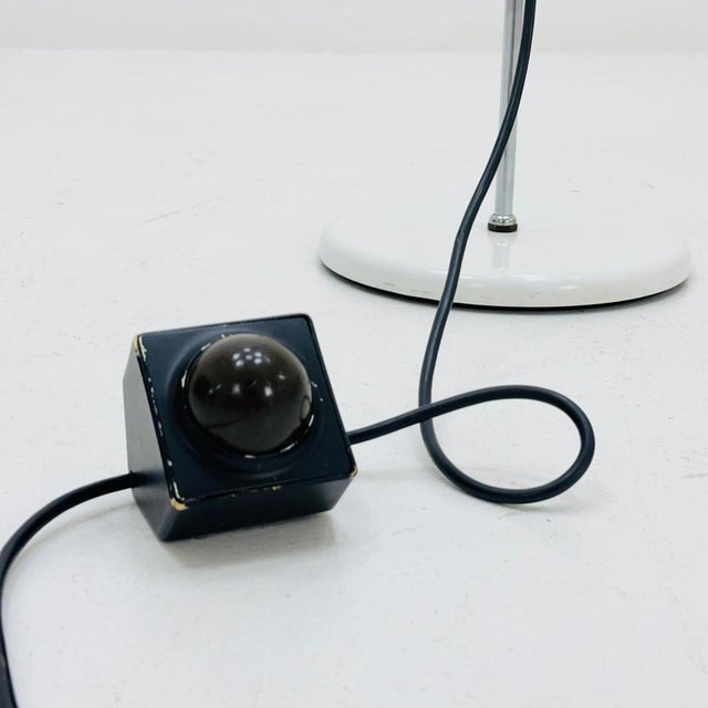 Large Mid-Century Minimalist Floor Lamp by Gianfranco Frattini, 1970s For Sale - Image 6 of 11