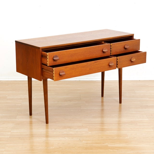 Mid-Century Modern 1960s Mid Century Console Dresser by Stag Furniture For Sale - Image 3 of 10