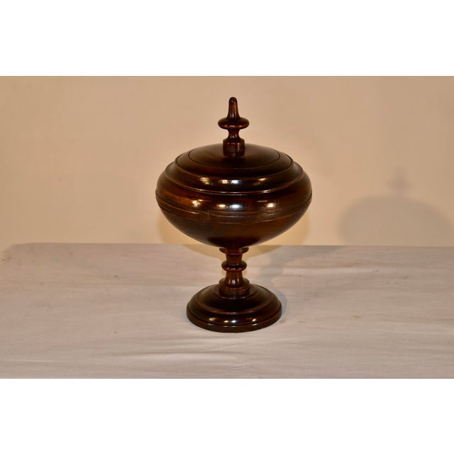 19th Century Treen Pedestal Box With Lid For Sale - Image 4 of 12
