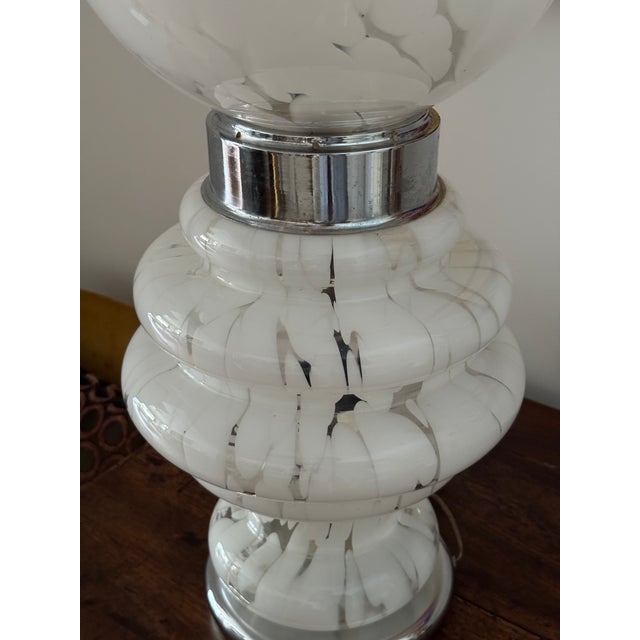 AVMazzega White Murano Glass Table Lamp from Mazzega, Italy, 1970s For Sale - Image 4 of 9