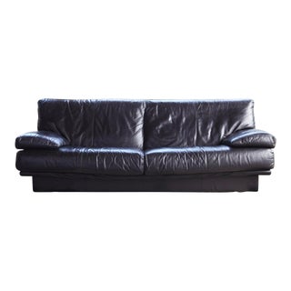 1980s Italian Nicoletti Salotti Postmodern Plinth Base Black Leather Sofa For Sale