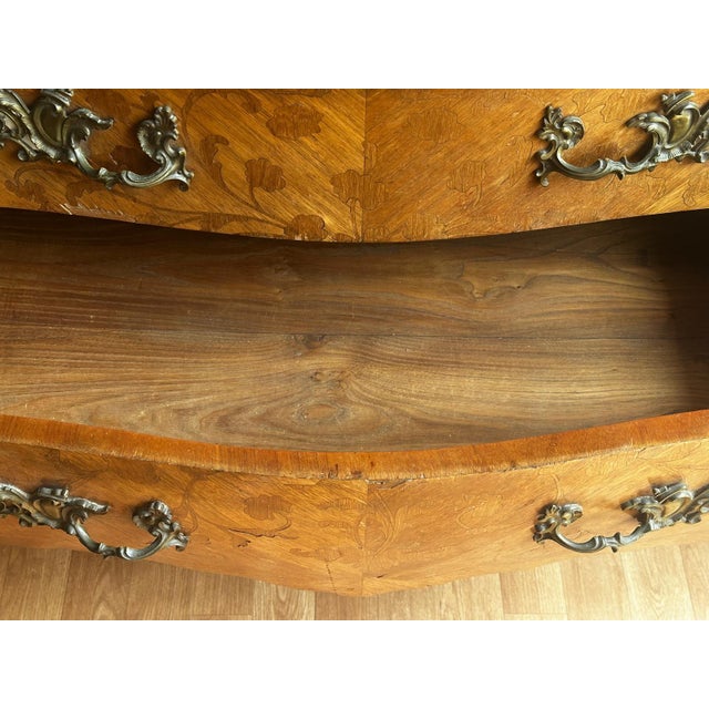 Louis XV Style Marquetry Bombé Commode with Marble Top, 1800s For Sale - Image 9 of 18