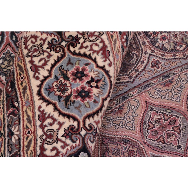 Beige Medallion 1990's Pak-Persian Pink/Beige Wool Round Rug- 10'2'' X 10'5'' For Sale - Image 8 of 9