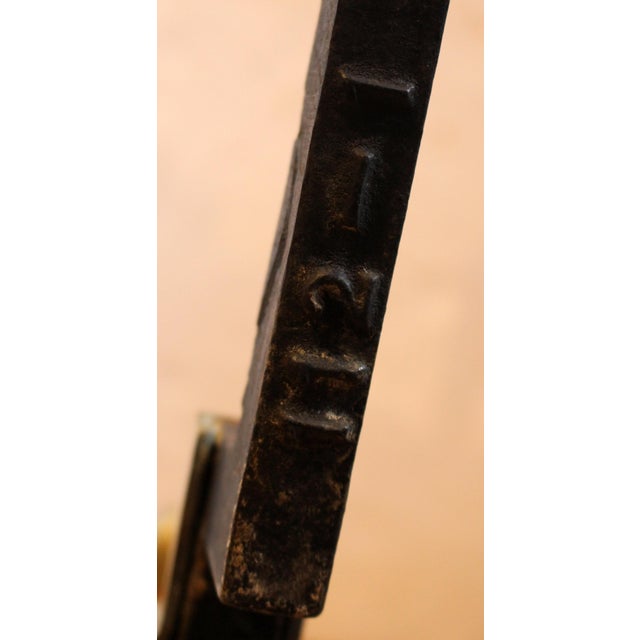 Mid-20th Century Pair of American Brass Andirons For Sale In Raleigh - Image 6 of 7