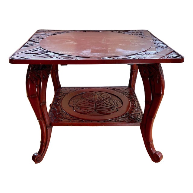 1900s Chinoiserie Style Lacquer Hand Carved Two Tier Table With Bamboo and Lotus Motifs in the Style of Liberty - For Sale