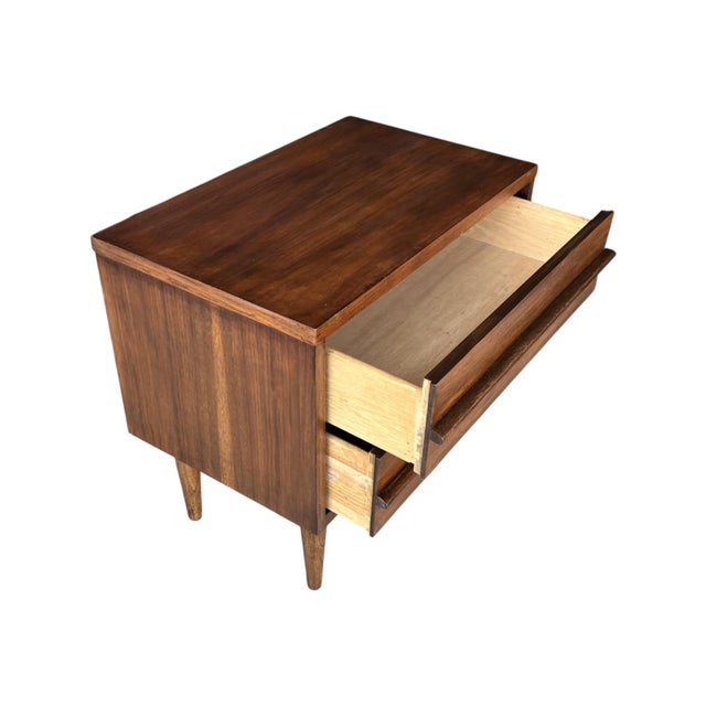 Brown 1960s Pair of Mid-Century Modern Walnut Nightstands With Recessed Pulls For Sale - Image 8 of 14
