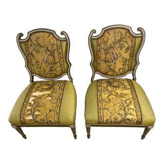 Mid 20th Century Pair of Slipper Chairs With Antique Embroidered Textiles For Sale
