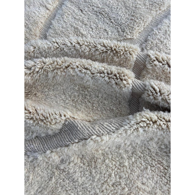 Art Deco Moroccan Rug Hand Knotted For Sale - Image 3 of 8