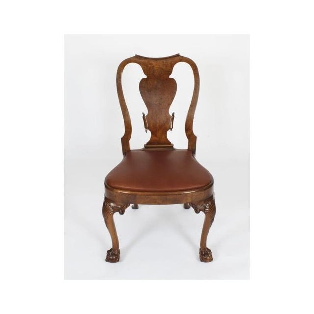 Antique Queen Anne Revival Burr Walnut Dining Table and Chairs, 19th Century, Set of 9 For Sale - Image 18 of 18